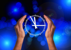 星空娱乐-英超球队融合AI心率追踪模型动态调整球员出场时间,2021英超新星